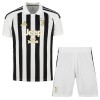Jalkapallo Fanipaita Juventus Kotipeliasusetti 2026-27 - Lapset Jalkapallo Fanipaita Juventus Kotipeliasusetti 2026-27 - Lapset