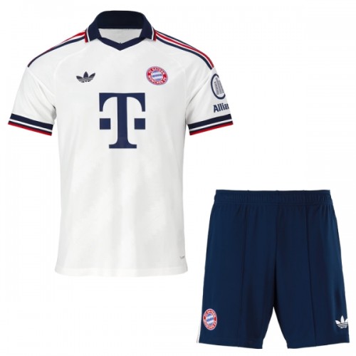 Jalkapallo Fanipaita FC Bayern München Vieraspeliasusetti 2026-27 - Lapset Jalkapallo Fanipaita FC Bayern München Vieraspeliasusetti 2026-27 - Lapset