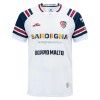 Jalkapallo Fanipaita Cagliari Calcio Vieraspelipaita 2026-27 Jalkapallo Fanipaita Cagliari Calcio Vieraspelipaita 2026-27