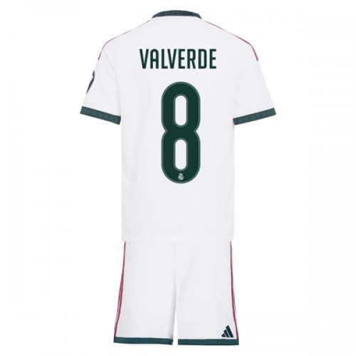 Jalkapallo Fanipaita Real Madrid Valverde 8 Kotipeliasusetti 2026-27 - Lapset Jalkapallo Fanipaita Real Madrid Valverde 8 Kotipeliasusetti 2026-27 - Lapset