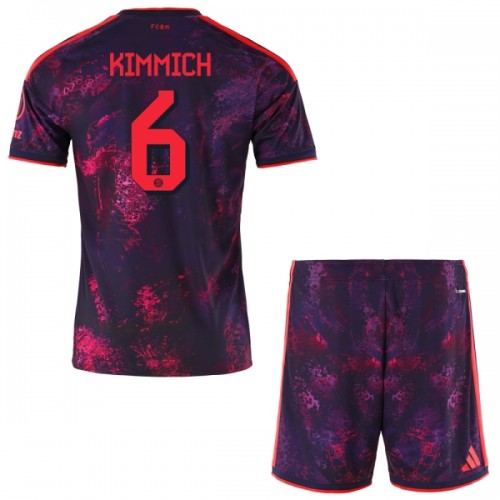 Jalkapallo Fanipaita FC Bayern München Kimmich 6 Kolmaspeliasusetti 2026-27 - Lapset Jalkapallo Fanipaita FC Bayern München Kimmich 6 Kolmaspeliasusetti 2026-27 - Lapset