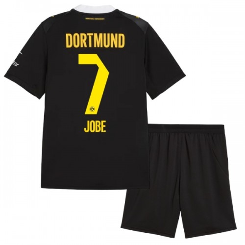 Jalkapallo Fanipaita Borussia Dortmund Jobe 7 Vieraspeliasusetti 2026-27 - Lapset Jalkapallo Fanipaita Borussia Dortmund Jobe 7 Vieraspeliasusetti 2026-27 - Lapset