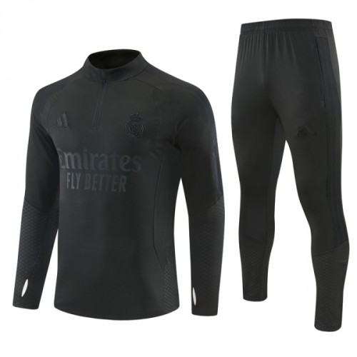 Real Madrid Harjoittelupusero puvut 2026-27 1/4-Zip Musta Real Madrid Harjoittelupusero puvut 2026-27 1/4-Zip Musta