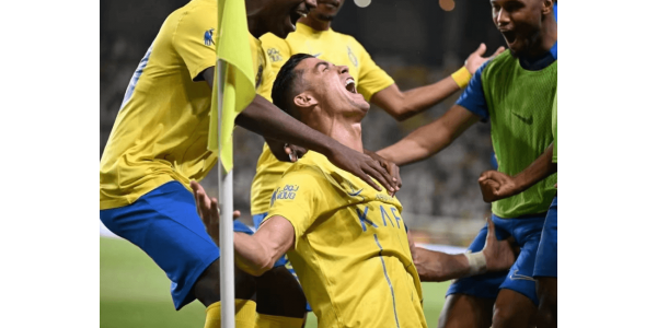 39-vuotias Ronaldo voitti Saudi-Arabian liigan kauden kultakengät 39-vuotias Ronaldo voitti Saudi-Arabian liigan kauden kultakengät