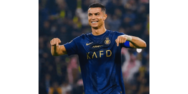 Cristiano Ronaldo teki peräkkäisiä hattutemppuja ja jatkoi huippumuotoaan Cristiano Ronaldo teki peräkkäisiä hattutemppuja ja jatkoi huippumuotoaan