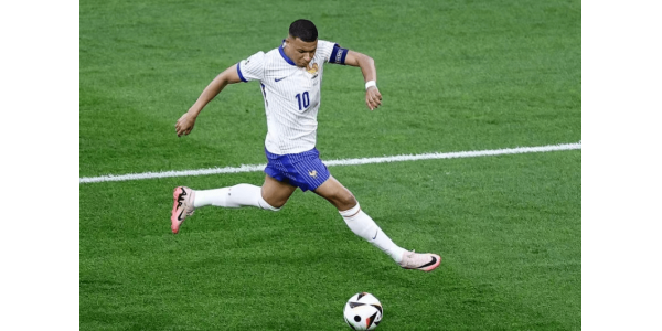 Ranska voitti ensimmäisen pelin! Mbappe kärsi vammoista! Ranska voitti ensimmäisen pelin! Mbappe kärsi vammoista!