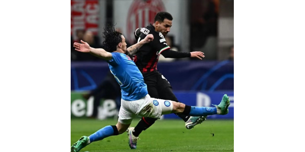 AC Milan voitti Napolin Serie A:n sisällissodassa