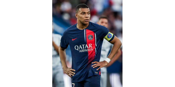 Mbappe kieltäytyy uusimasta sopimusta, Paris ilmaisee vihaa, odottaa myyvänsä hänet
