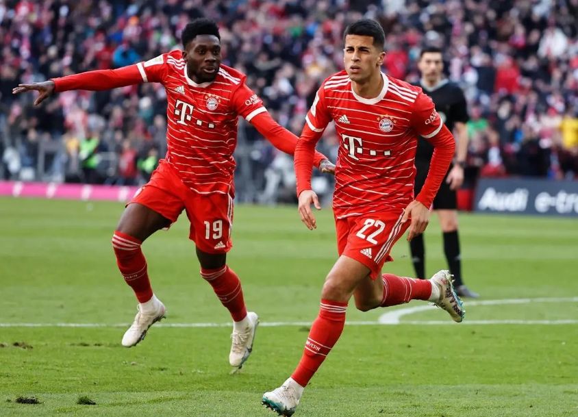 Bayern voitti 5-3, Cancelo teki Bayernin ensimmäisen maalin