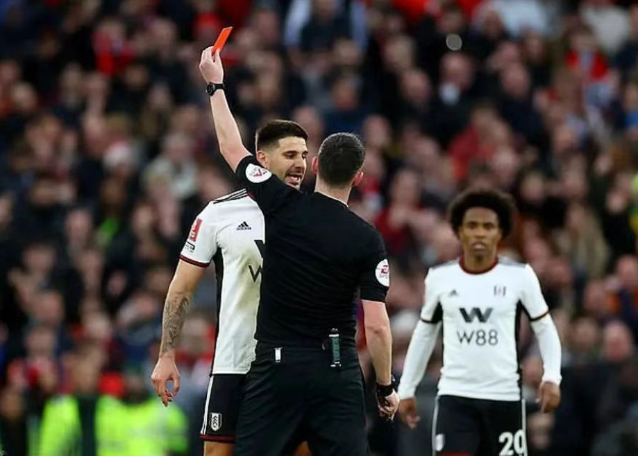 Manchester Unitedin FA Cupin promootio herättää kiistaa